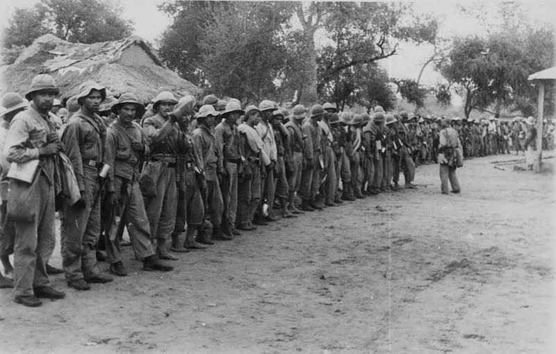 Пехотный рехимьенто перед отправкой в Северный Чако. Асунсьон, 1933 год.